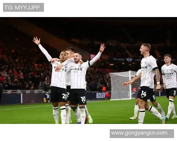 048米堡对阵诺维奇的精彩对决分析与赛季前景展望