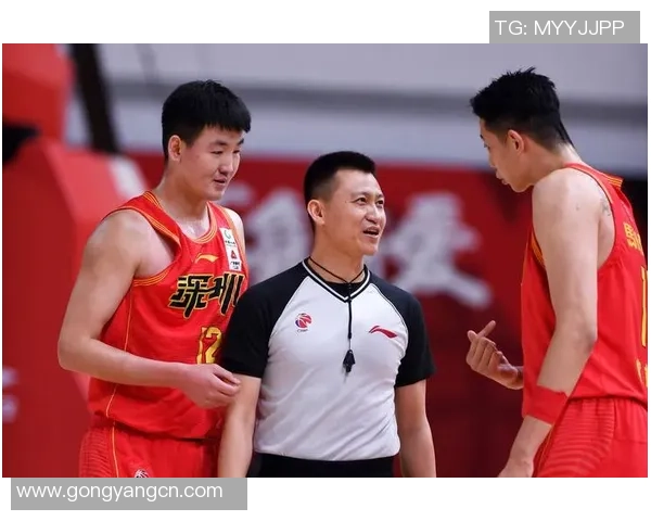 北京首钢与九台激战正酣谁将赢得这场篮球巅峰对决